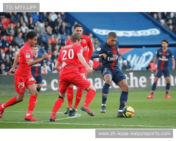 法甲赛季最佳战术调整解析:主帅的临场智慧 法甲赛季最佳战术调整解析:主帅的临场智慧