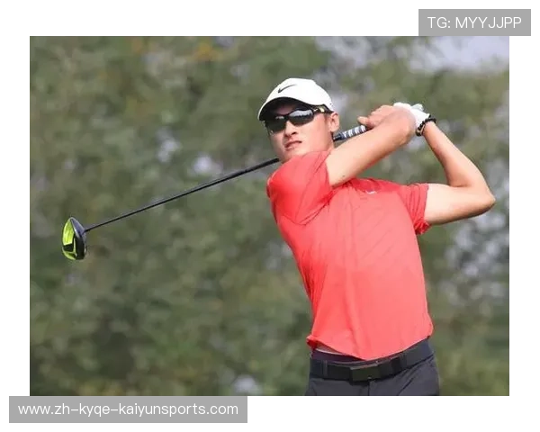 大师赛第三轮卡梅隆-杨轰65杆追平小麦李昊桐T7创佳绩